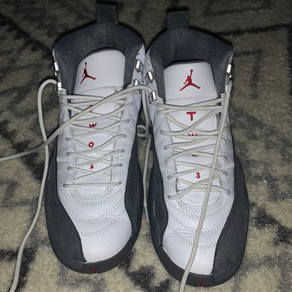 Air Jordan 12 Retro White Dark